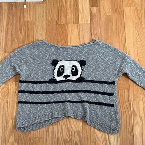 Panda Hollister sweater:) m/l